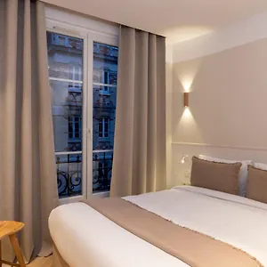 *** Hotel Le Daum França
