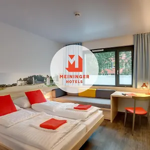 Hotel Meininger Downtown Franz