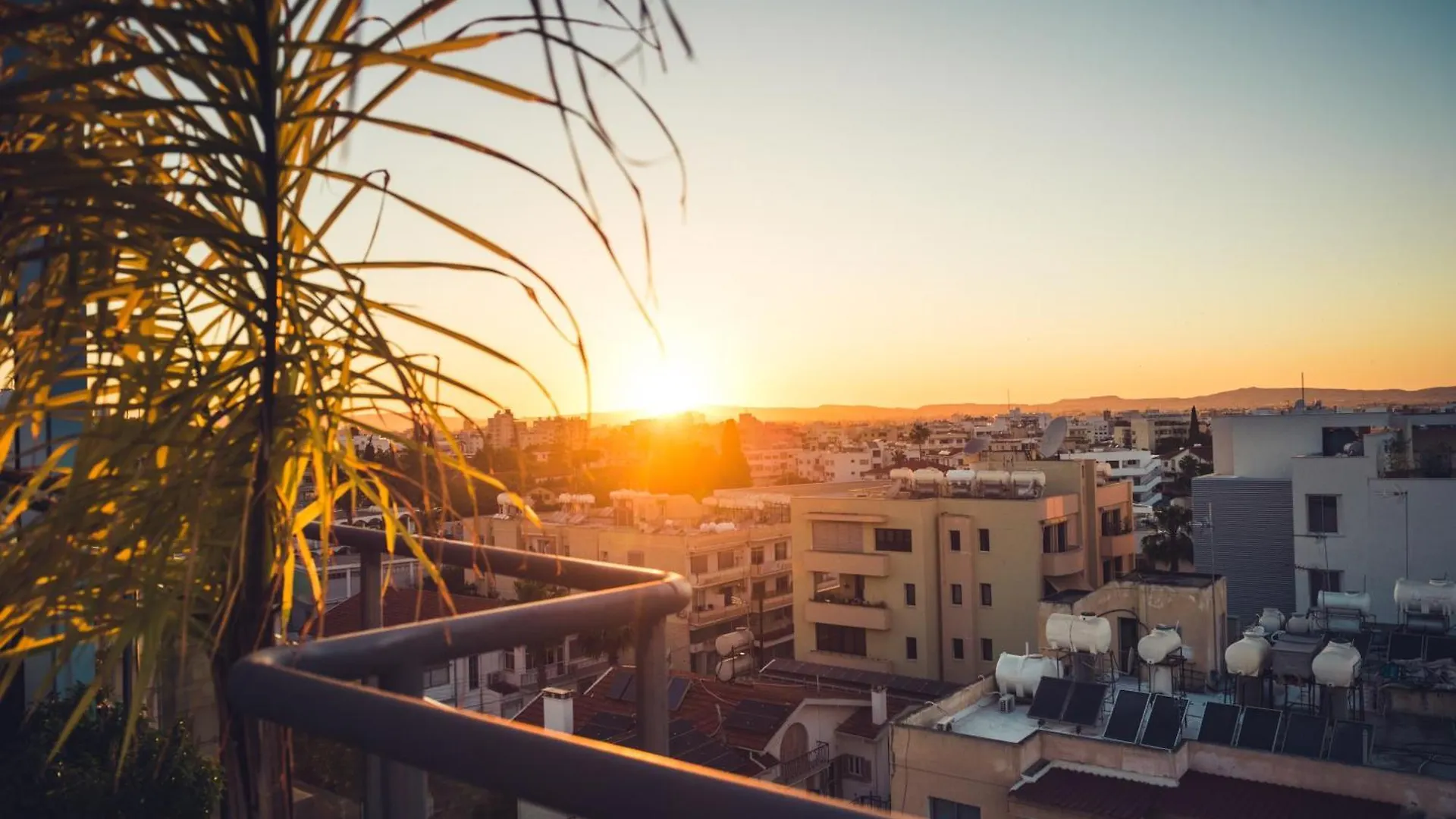 Rise Urban Art Hotel  Larnaca